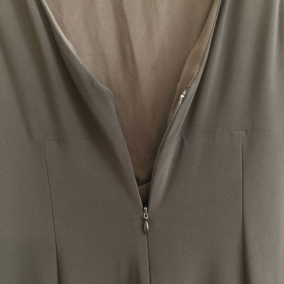 NWT Anne Klein Black Dress With Jeweled Accent - Picture 6 of 8